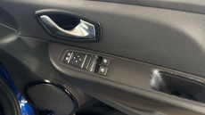 Renault Clio 1.2 TCE Dynamique Nav 5dr Petrol Hatchback